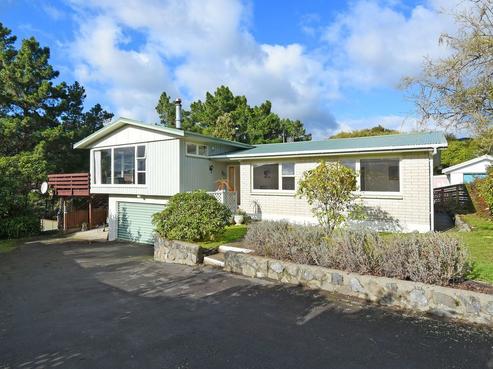 15 Ecclesfield Grove, Silverstream