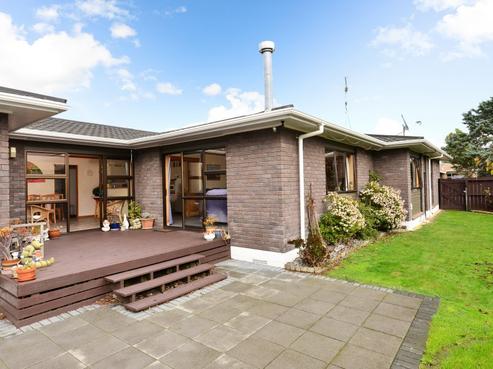 8 Ronald Court, Pukete