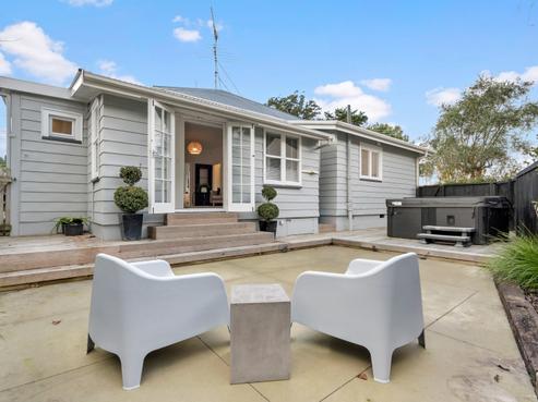 107 Beach Road, Mellons Bay
