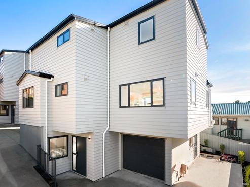 10B Woodall Place, Totara Vale