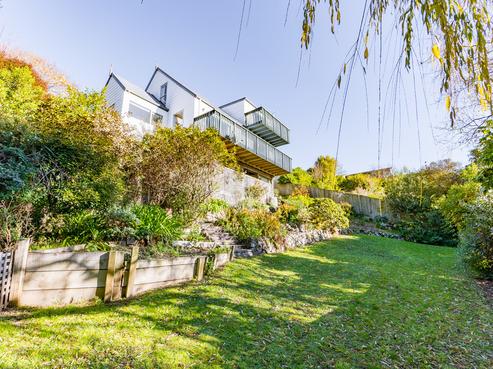 153 Soleares Avenue, Mount Pleasant
