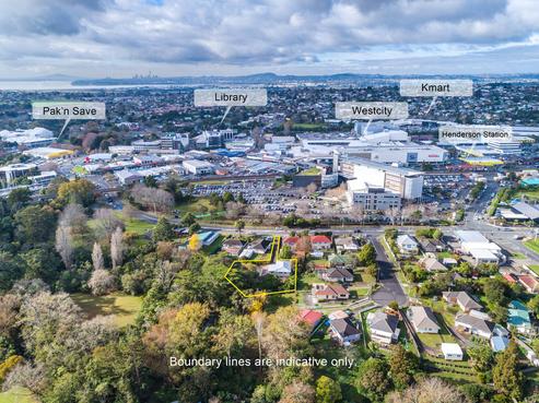 5 Henderson Valley Road, Henderson