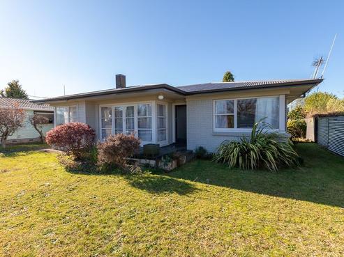 16 Fairview Street, Fairview Downs