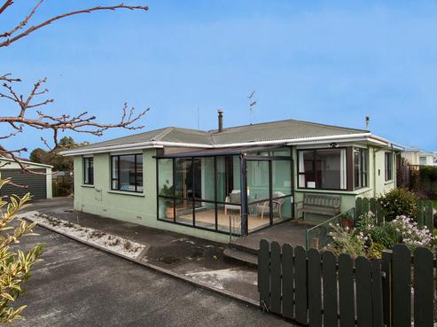 203 Tramway Road, Strathern