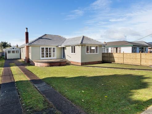 71 Archibald Road, Kelston