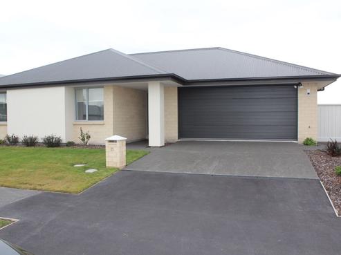 25 Franklin Crescent, Lincoln