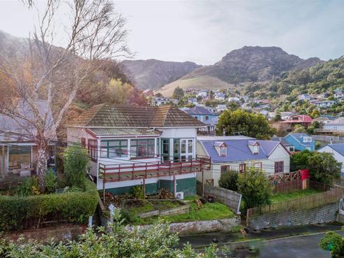 14 Ripon Street, Lyttelton