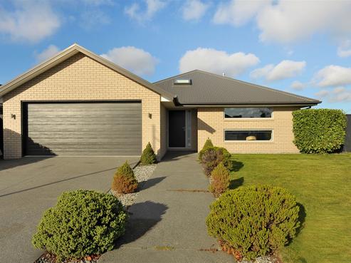 18 Mariposa Crescent, Aidanfield