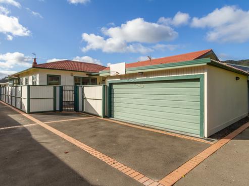 349 Waterloo Road, Waterloo
