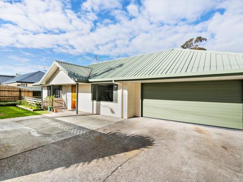 109 Kindergarten Drive, Conifer Grove