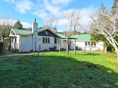 1033 Blue Mountains Road, Blue Mountains