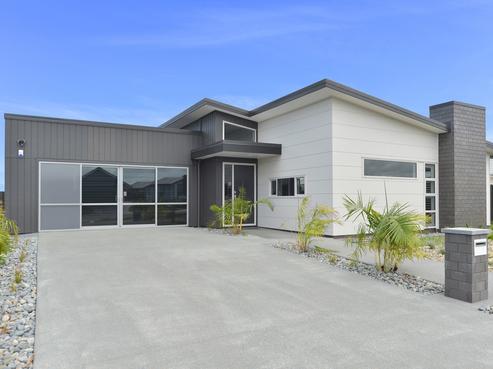 67 Stace Hopper Drive, One Tree Point