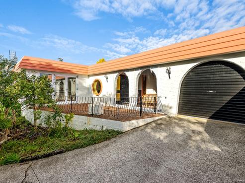 1/1 Summit Drive, Torbay