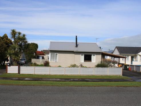 187 Stafford Street, Hokitika