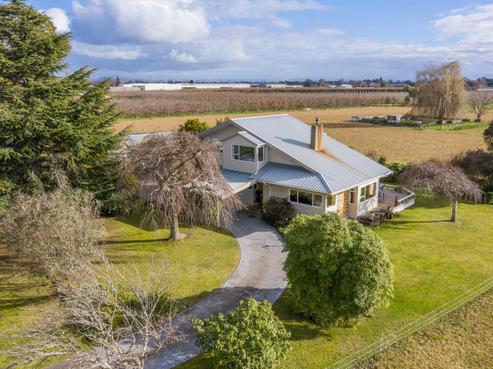 103 Thompson Road, Havelock North