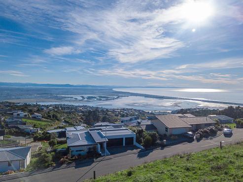 8 Stoneyridge Close, Mount Pleasant