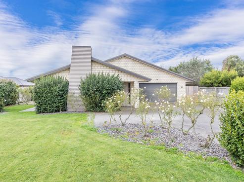 4 Botticelli Mews, Rolleston