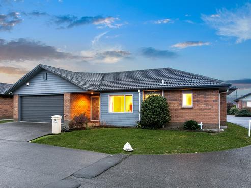 29/1 Piriti Drive, Te Atatu Peninsula