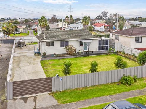 29 Dissmeyer Drive, Clover Park