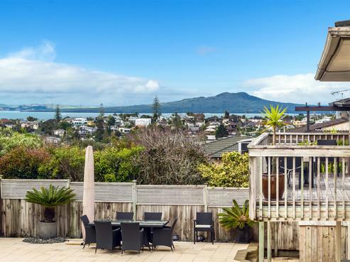 371 East Coast Road, Mairangi Bay