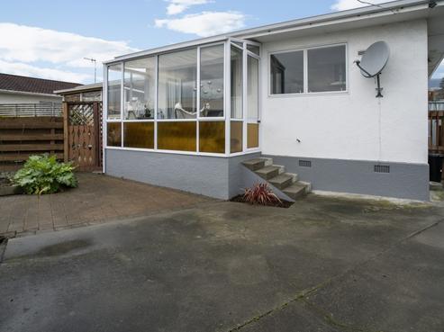 1/9 Cobham Crescent, Stoke