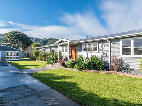 3 Koromiko Road, Waikanae