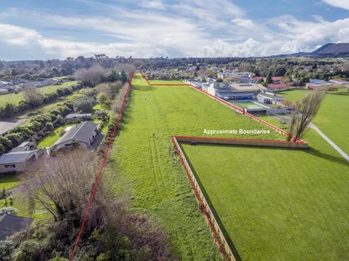 215 Mill Road, Otaki
