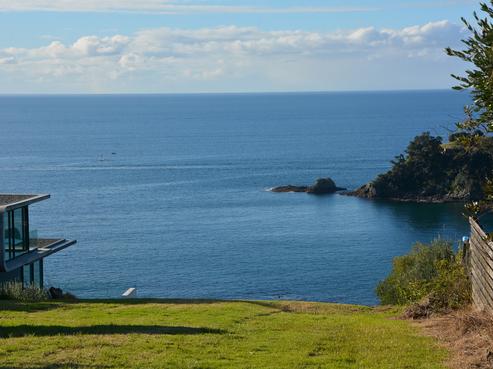37 Queens Drive, Oneroa