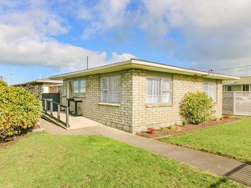1/221 Puriri Street, Castlecliff