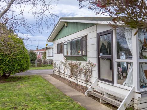 62 New York Street, Martinborough