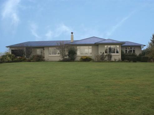 216 Waimea Highway, Gore Surrounds