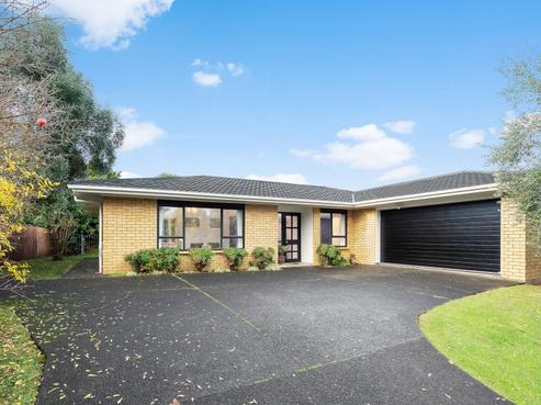 3 Chip Grove, Sunnyhills