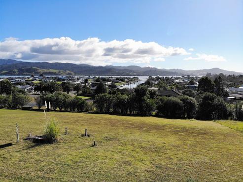 3 Panorama Parade, Pauanui