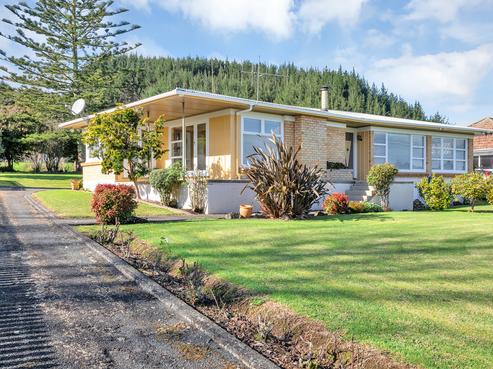 75 George Street, Hikurangi