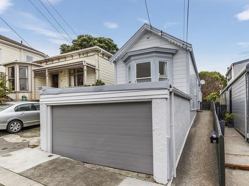 18 Milton Street, Berhampore