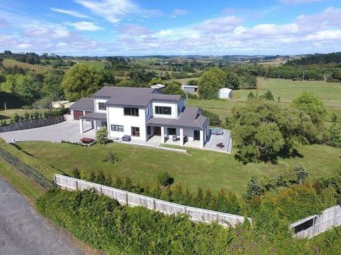 315 Kahikatea Flat Road, Waitoki