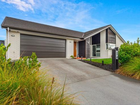 11 Hatric Road, Chartwell