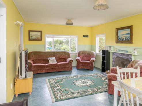 106 Kahukura Avenue, Waitarere Beach