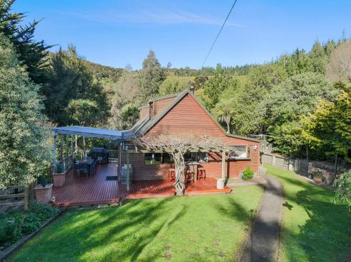 14 Pleasant Place, North East Valley