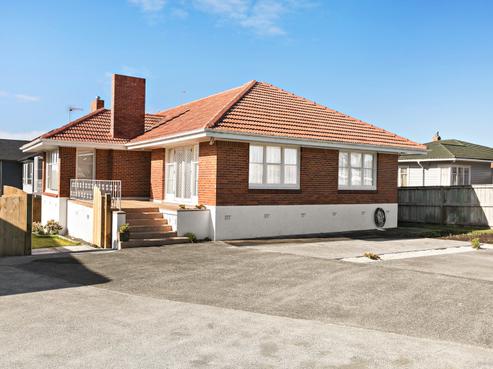 4287 Great North Road, Glendene