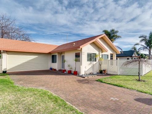 21 Sloane Place, Taradale