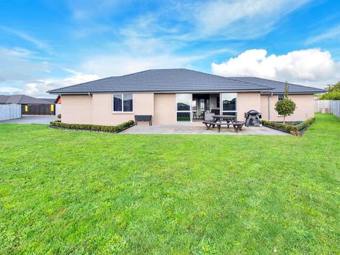 22 Pamela Christine Road, Patumahoe