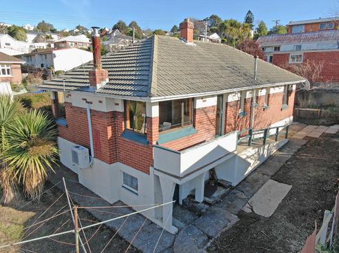 31 Cooper Street, Mornington