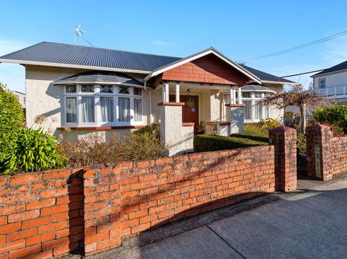 12 Campbell Terrace, Petone