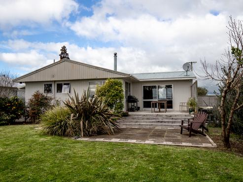 679 State Highway 25, Waitakaruru