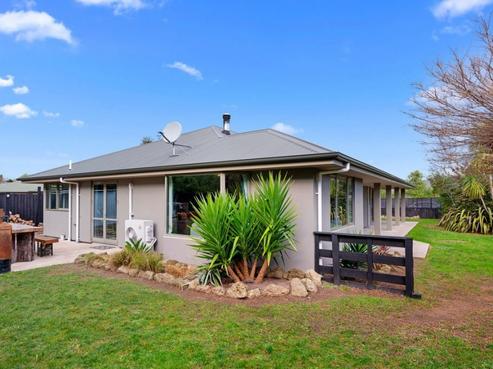 15 Swindon Lane, Amberley