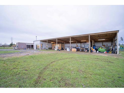 170 Wilcox Road, Tisbury
