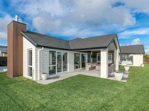10 Audrey Place, Flagstaff