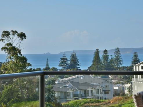 52 Roberta Crescent, Orewa