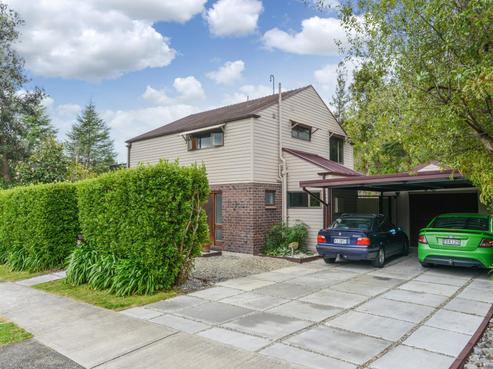 13 Tokomaru Drive, Havelock North
